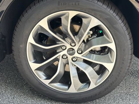 New 2026 Lincoln Aviator 2WD w/ Jet Appearance Package image 21