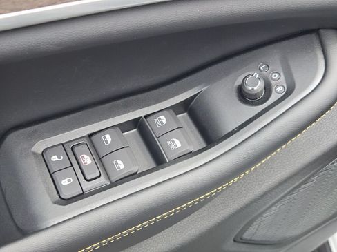 New 2026 Jeep Grand Cherokee L Limited AWD/4WD image 26