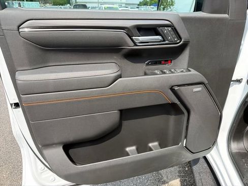 New 2026 GMC Sierra 1500 AT4 w/ AT4 Premium Package AWD/4WD image 17