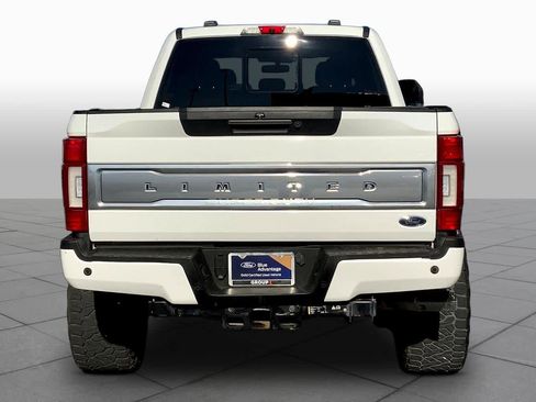 Certified 2022 Ford F250 Limited w/ FX4 Off-Road Package AWD/4WD image 5