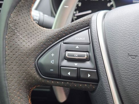 Used 2023 Nissan Maxima SR w/ Sport Mat Group FWD image 27