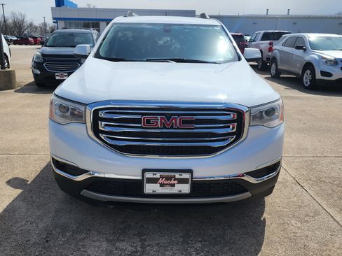 Used 2017 GMC Acadia SLT AWD/4WD image 2
