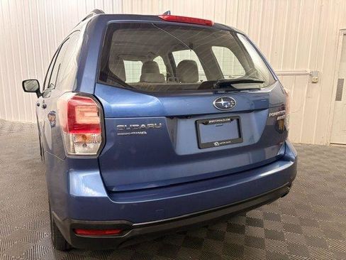 Used 2017 Subaru Forester 2.5i w/ Alloy Wheel Package AWD/4WD image 4