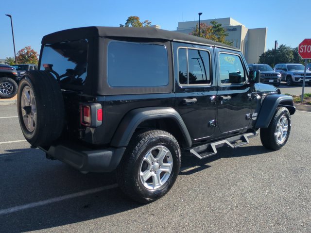 Used 2018 Jeep Wrangler Unlimited Sport S AWD/4WD image 4