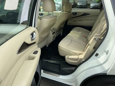 Used 2017 INFINITI QX60 Luxe w/ Deluxe Technology Package AWD/4WD image 14