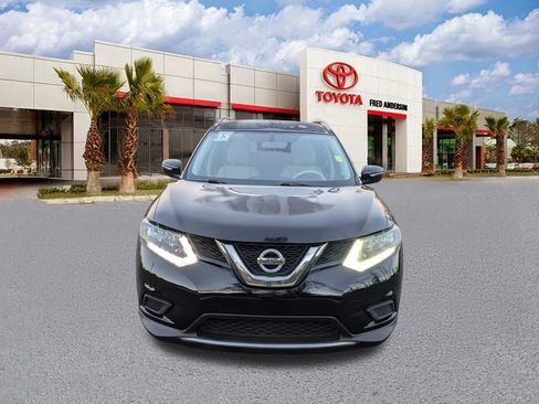 Used 2015 Nissan Rogue SV image 9