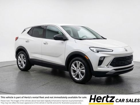 Used 2025 Buick Encore GX Preferred AWD/4WD image 1