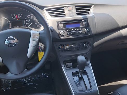 Used 2016 Nissan Sentra S FWD image 16