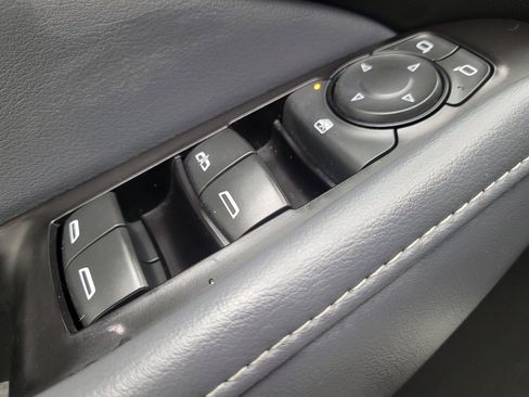 Used 2020 Buick Enclave Essence AWD/4WD image 27