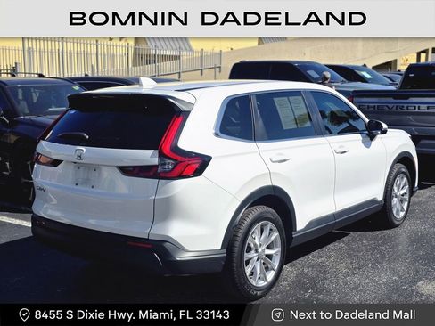 Used 2024 Honda CR-V EX image 3