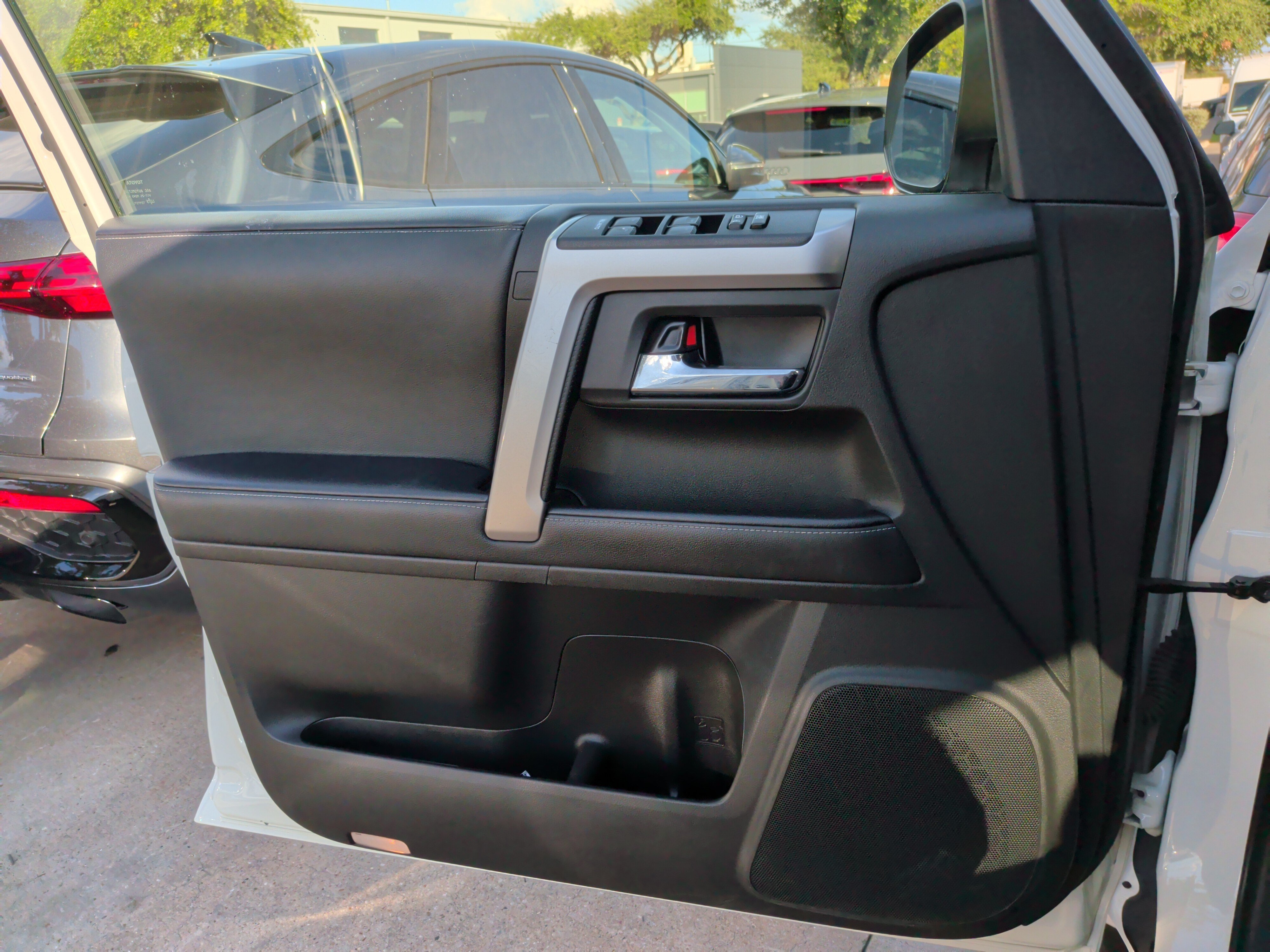 Used 2023 Toyota 4Runner SR5 Premium AWD/4WD image 13