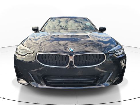 Used 2023 BMW 230i Coupe w/ Convenience Package RWD image 2