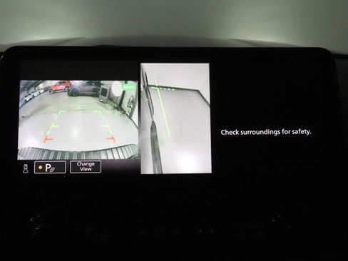 Used 2022 Nissan Armada SL image 34