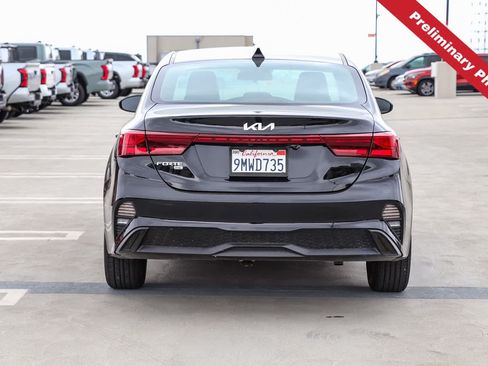 Used 2024 Kia Forte LX FWD image 7