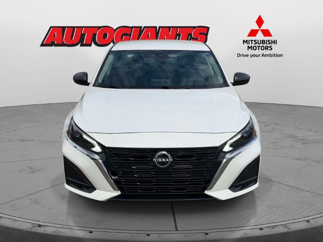 Used 2024 Nissan Altima 2.5 SV FWD image 6
