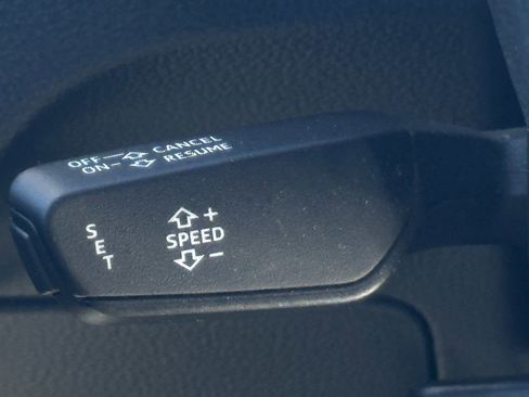 Used 2019 Audi Q5 2.0T Premium Plus image 16