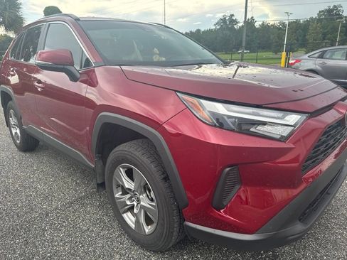 Used 2025 Toyota RAV4 XLE w/ Convenience Package FWD image 3