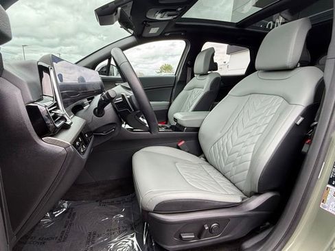 Used 2025 Kia Sportage X-Line Prestige image 15