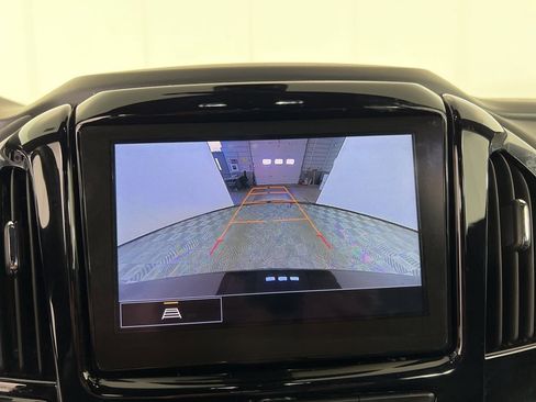 Used 2023 Chevrolet Traverse LT w/ LPO, Floor Liner Package AWD/4WD image 18