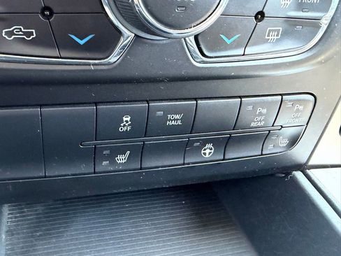 Used 2016 RAM 1500 Big Horn AWD/4WD image 3