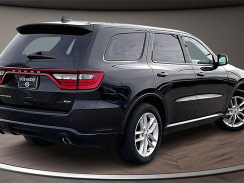 Used 2023 Dodge Durango GT image 2