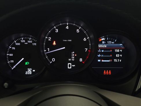 New 2026 Porsche Macan image 27