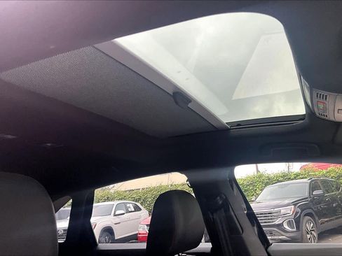 Used 2024 Volkswagen Jetta GLI Autobahn FWD image 14