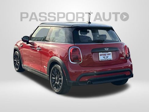 Used 2023 MINI Cooper 2-Door Hardtop image 2