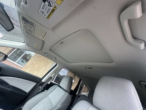 Used 2016 Honda CR-V EX image 3