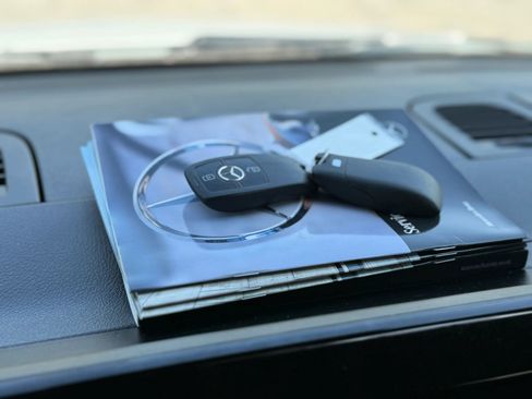 Used 2024 Mercedes-Benz Sprinter 2500 image 22