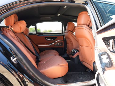 Used 2026 Mercedes-Benz S 580 4MATIC Sedan image 23