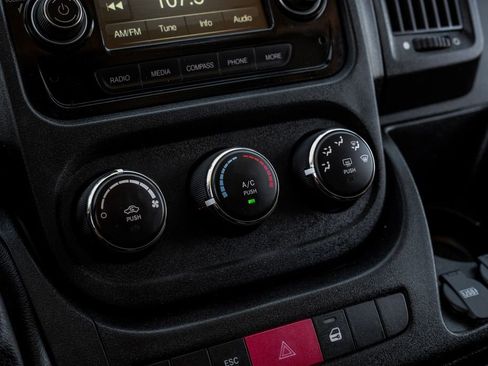 Used 2017 RAM ProMaster 1500 image 20