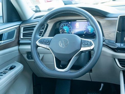 New 2026 Volkswagen Atlas SE image 29