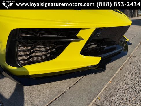 Used 2023 Chevrolet Corvette Stingray Premium Cpe w/ Z51 Performance Package RWD image 36