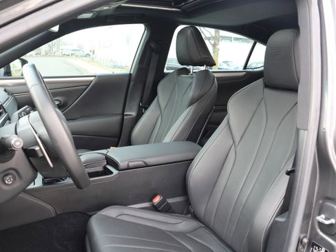 Used 2022 Lexus ES 350 F Sport image 31