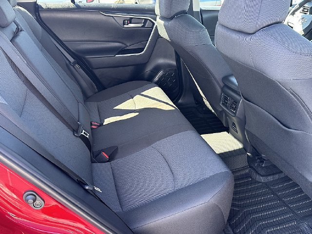 Certified 2025 Toyota RAV4 XLE w/ Convenience Package FWD image 13