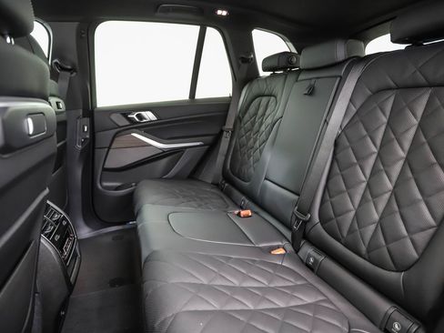 New 2026 BMW X5 xDrive40i w/ M Sport Package image 22