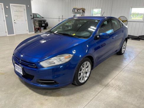 Used 2013 Dodge Dart SXT w/ Popular Equipment Group FWD image 3