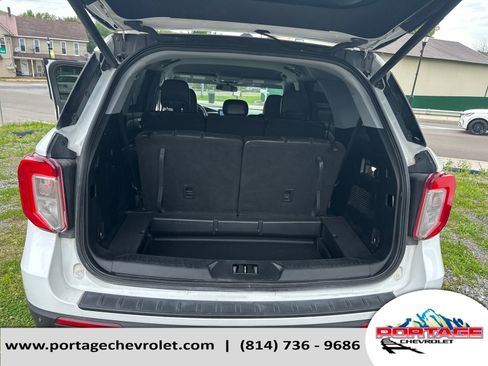 Used 2022 Ford Explorer XLT w/ Equipment Group 202A AWD/4WD image 23