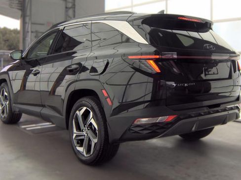 Used 2023 Hyundai Tucson Limited AWD/4WD image 4