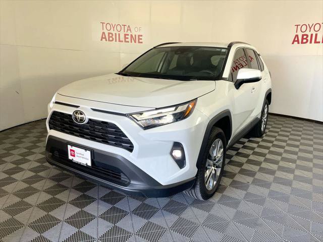 Certified 2025 Toyota RAV4 XLE Premium FWD image 1