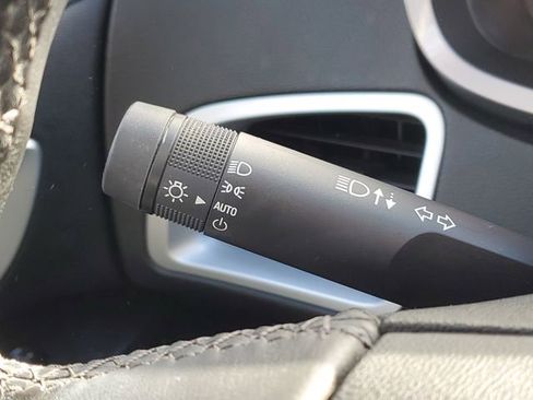 Used 2017 Chevrolet Equinox LT image 22