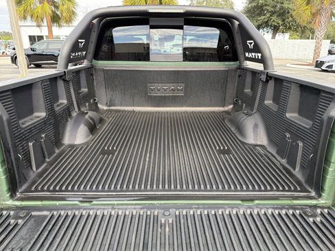 Used 2024 Nissan Titan SV w/ SV Bronze Edition Package image 23