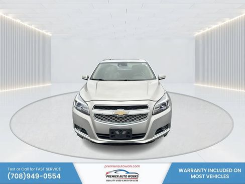 Used 2013 Chevrolet Malibu LTZ FWD image 2