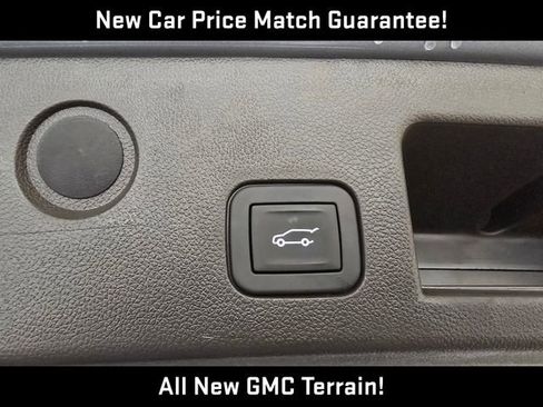 New 2026 GMC Terrain Denali w/ LPO, Floor Liner Package image 34