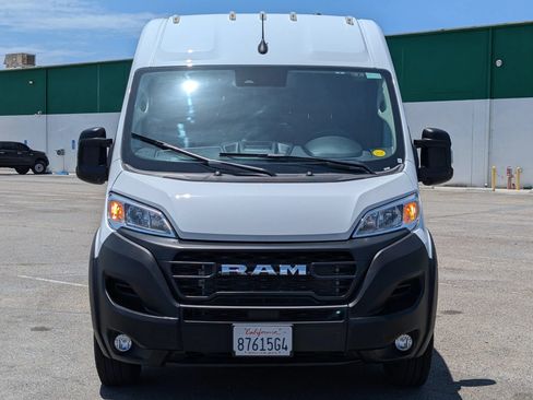 Used 2026 RAM ProMaster 2500 w/ Convenience Group FWD image 2