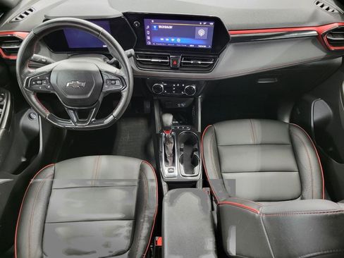 Used 2024 Chevrolet TrailBlazer RS w/ Convenience Package image 6