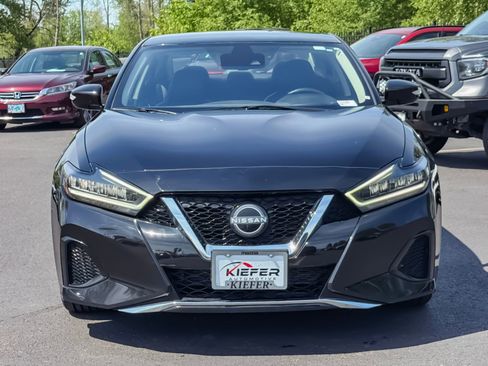 Used 2023 Nissan Maxima SV w/ Floor Mat Group FWD image 8