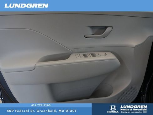Used 2025 Hyundai Kona SEL AWD/4WD image 15