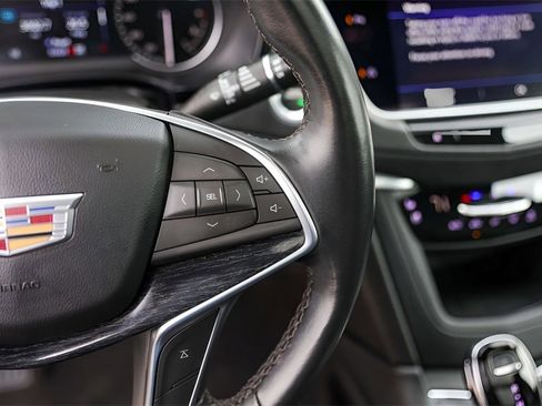 Certified 2024 Cadillac XT5 Premium Luxury image 13